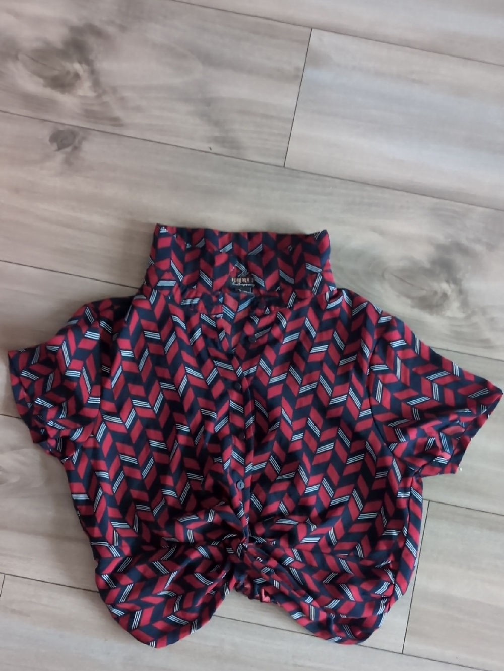 Forever 21 Adorable Collared Crop From Contemporary Collection